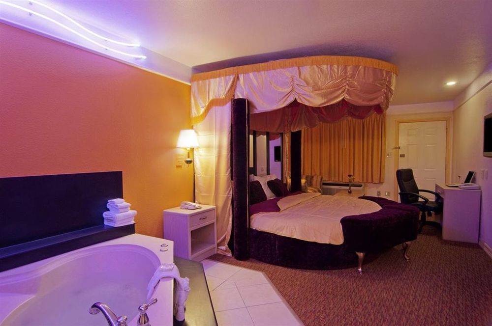 Texas Inn & Suites Pharr/San Juan Facilidades foto